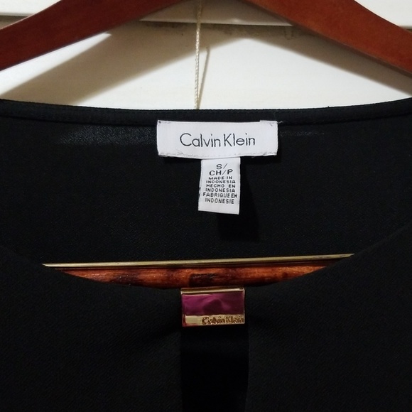 AUTH CALVIN KLEIN BLACK KEY HOLE BLOUSE SZ S - Picture 2 of 8
